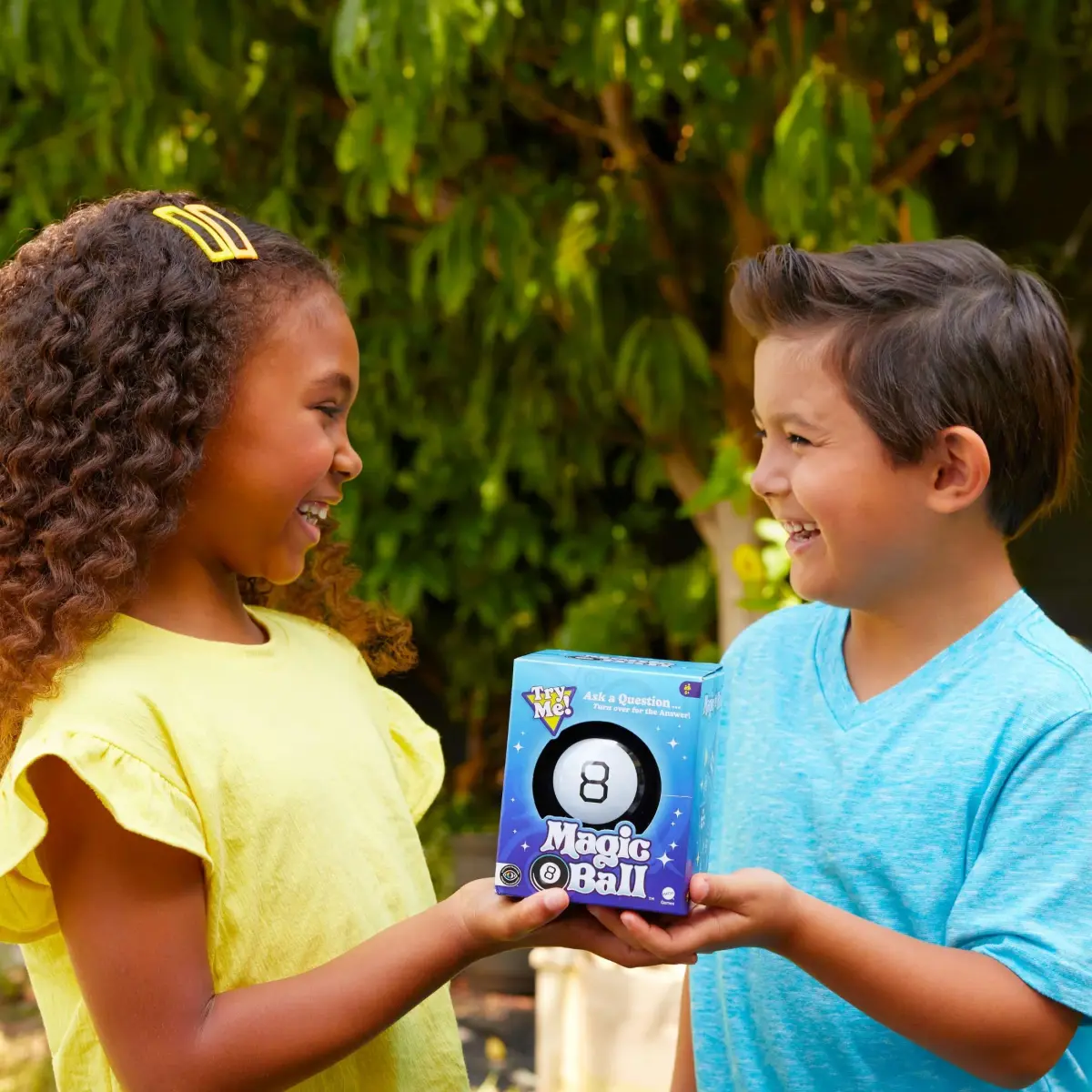 Mattel Games Magic 8 Ball Toy | Classic Fortune Teller for Kids 6+ Years - view 2