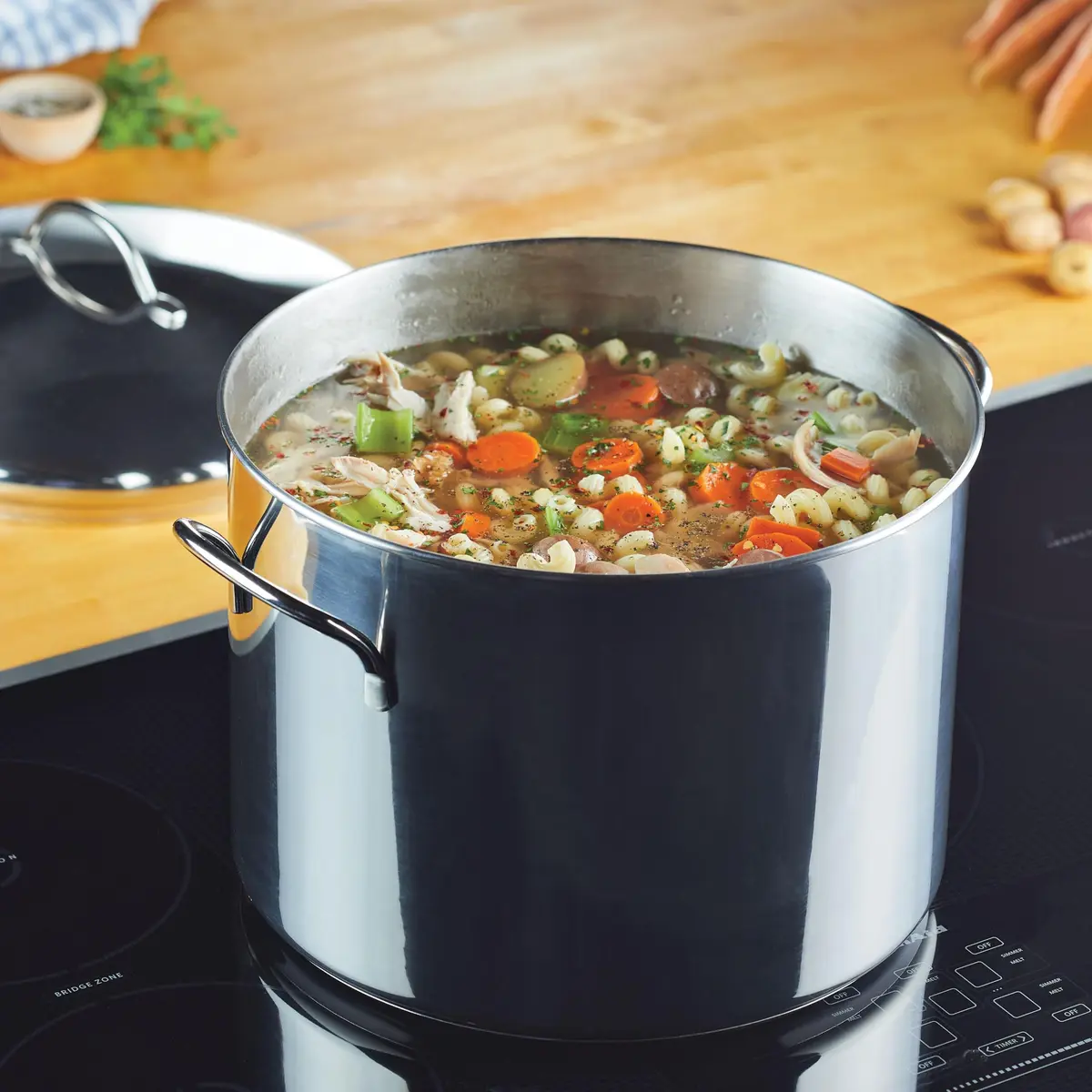 Farberware Classic Series 16 Quart Stock Pot with Lid | Stainless Steel, Oven & Dishwasher Safe - view 8