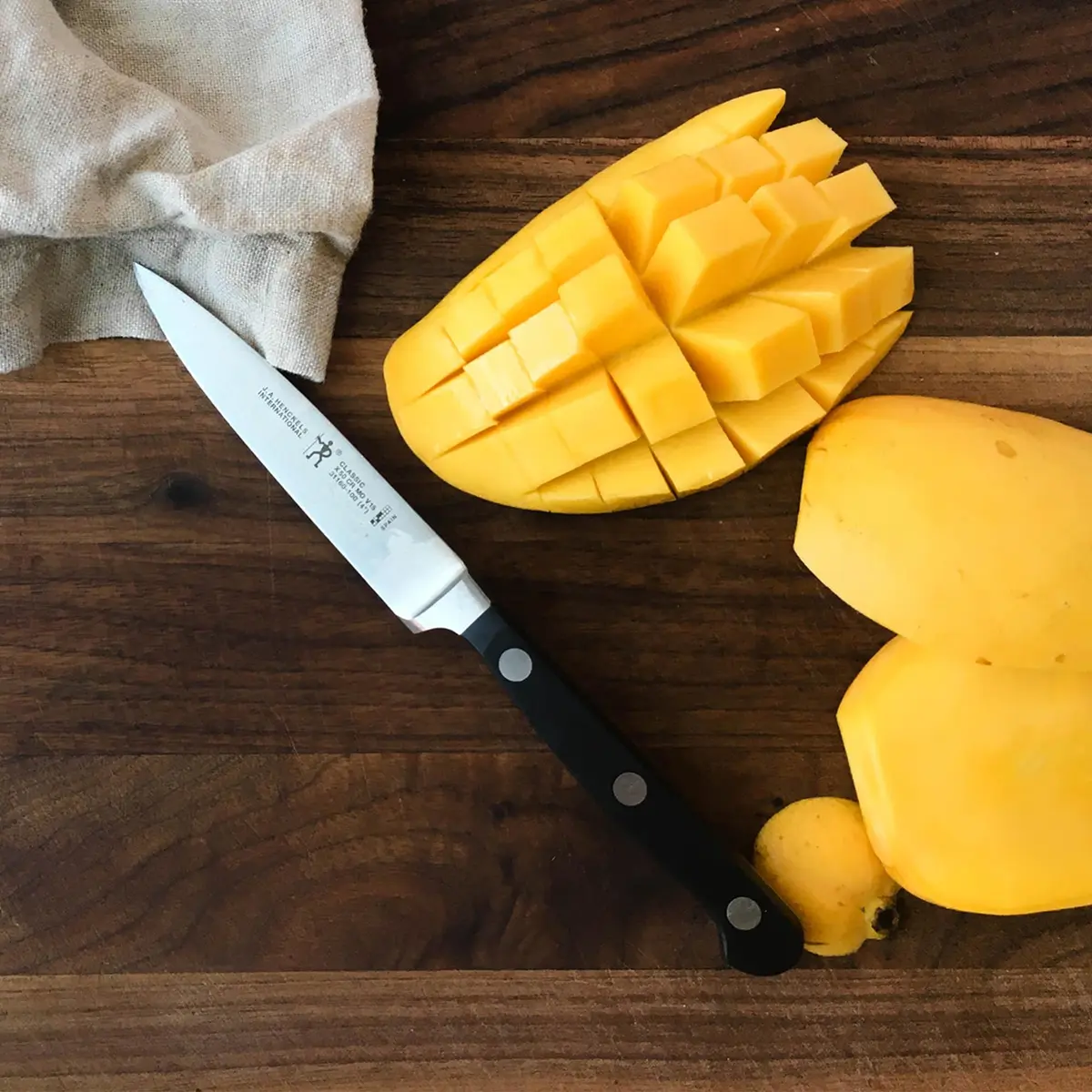 HENCKELS Classic 4" Paring Knife | Razor-Sharp, German Engineered, Dishwasher Safe - view 2