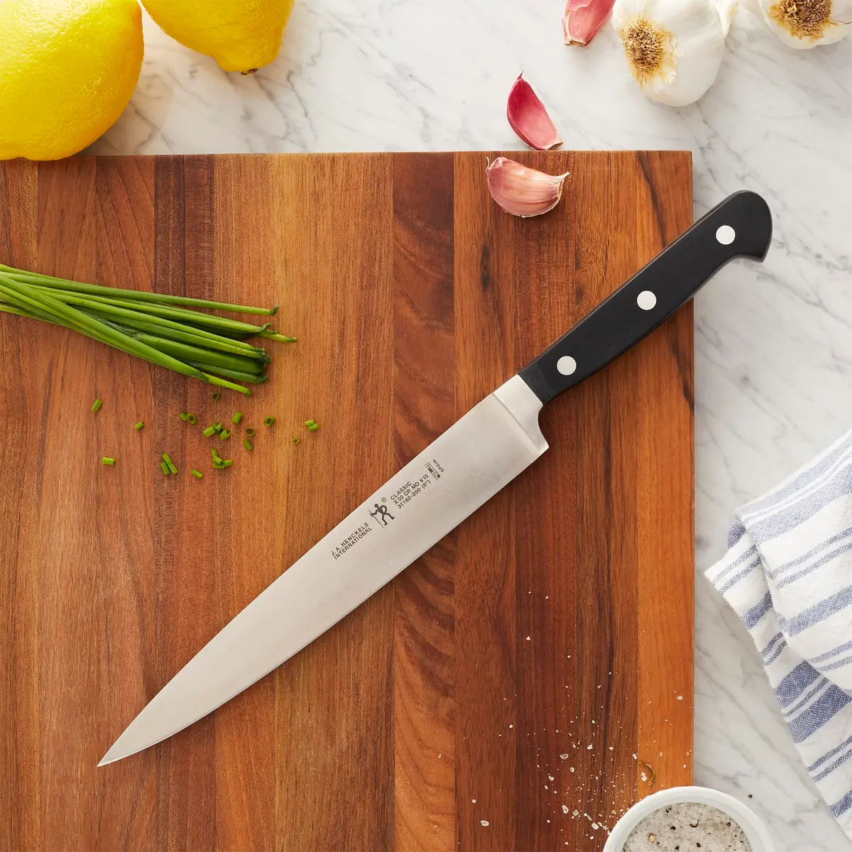 HENCKELS Classic Razor-Sharp 8-inch Carving Knife | German Engineered Precision for Fine Slicing - view 2