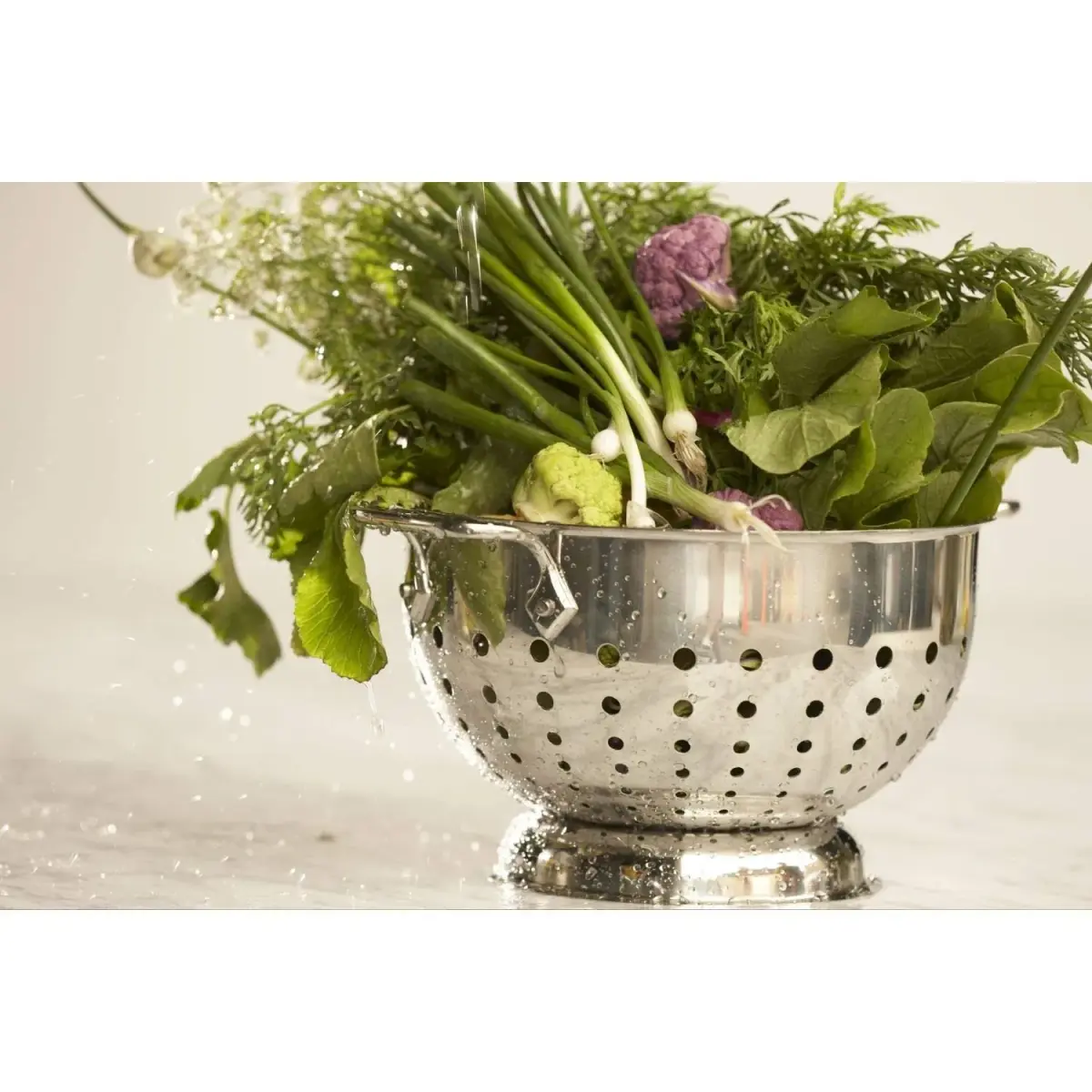All-Clad Stainless Steel Colander 3 Quart (88.7 ml) | Graduated Holes for Quick Drainage - view 4