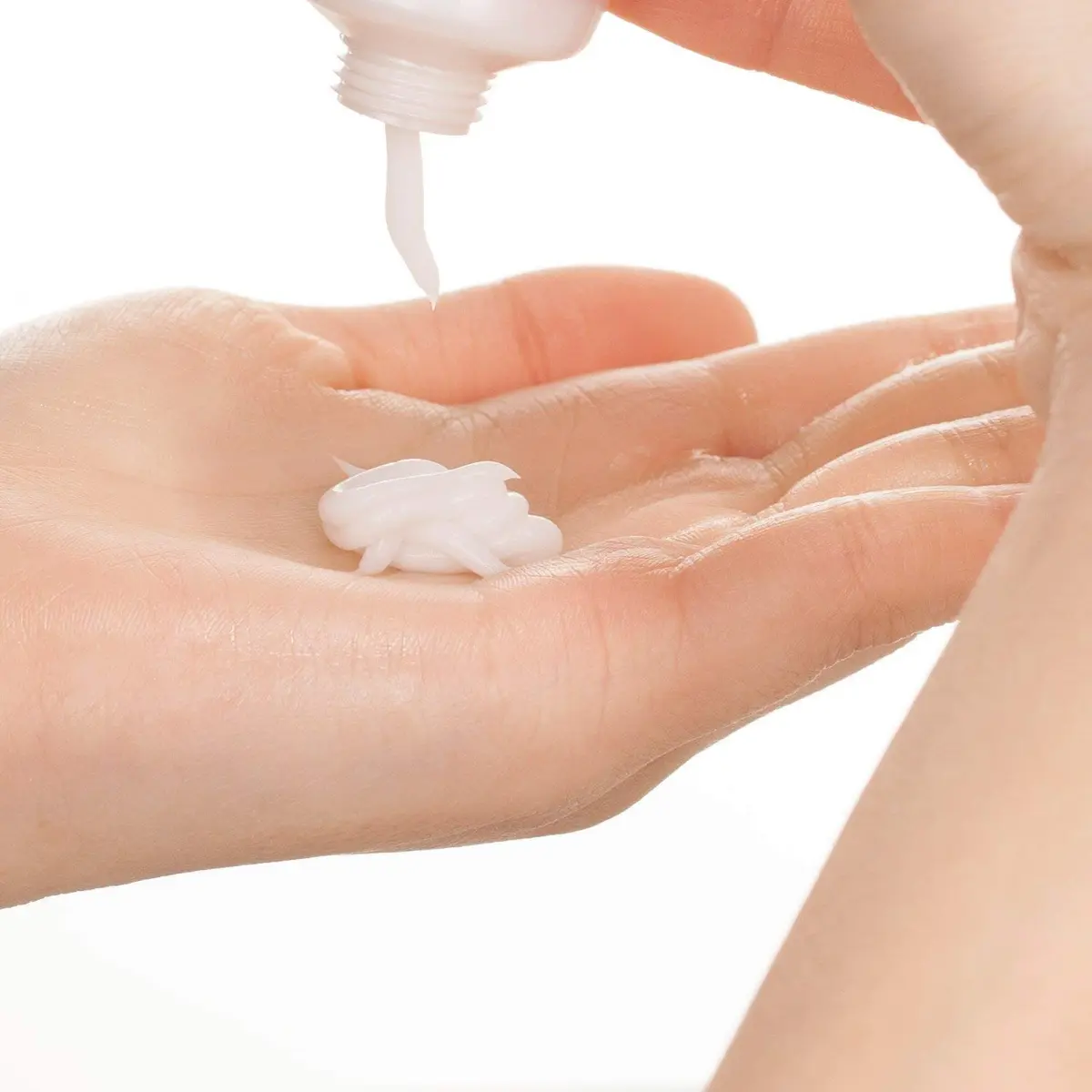 ShiKai Hand & Body Lotion (Yuzu, 8oz) | Daily Moisturizing Skincare for Dry & Cracked Hands | Aloe Vera & Vitamin E - view 3