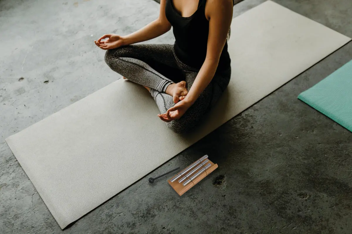 Woodstock Wind Chimes Zenergy Trio Hand Chime, Silver (7.7") Musically Tuned for Meditation, Yoga & Mindfulness - view 6