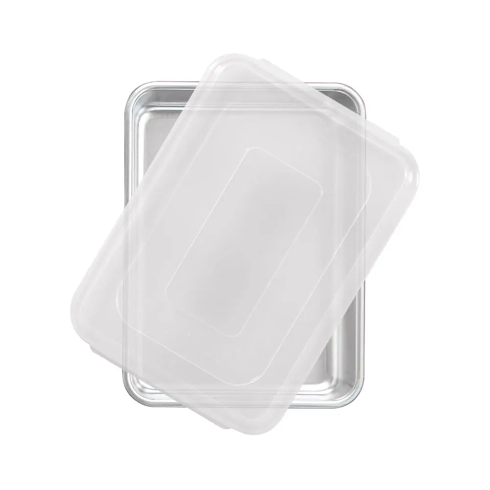 Nordic Ware 9 x 13 Aluminum Commercial Cake Pan with Lid | Durable, Even-Baking Aluminum Pan in USA - main product image