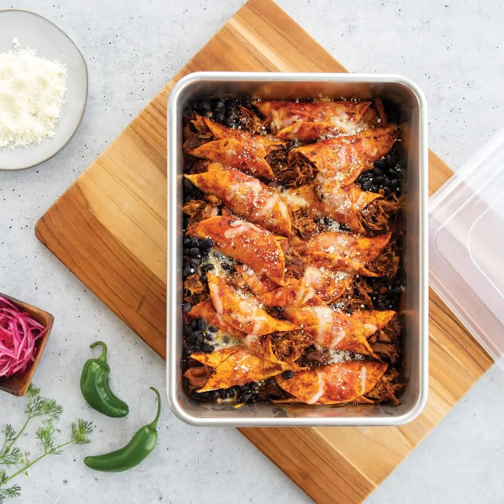 Nordic Ware 9 x 13 Aluminum Commercial Cake Pan with Lid | Durable, Even-Baking Aluminum Pan in USA - view 5