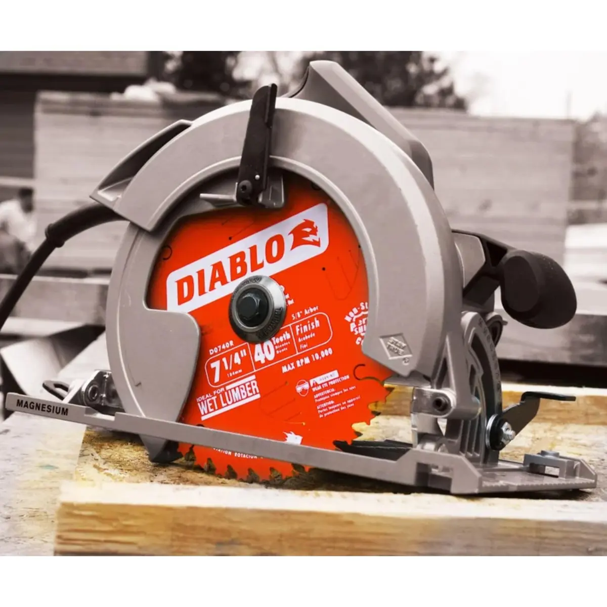 Freud Diablo Finish Saw Blade 7-1/4" | 40 ATB, 5/8" Arbor, 8000 Max RPM for Smooth Cuts - view 2