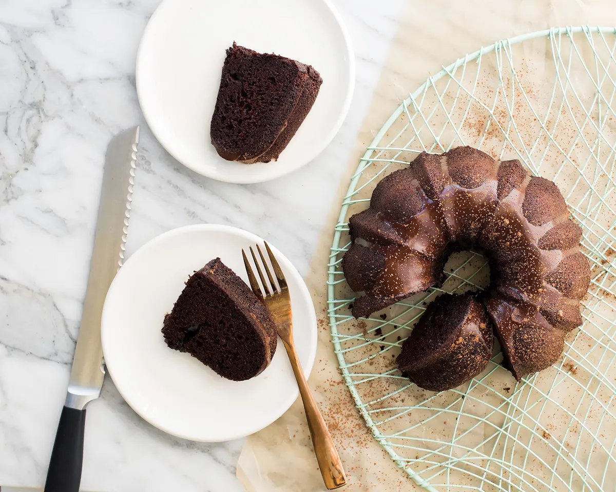Nordic Ware Platinum Collection Bundt Pan, 6-Cup | Intricate Cast Aluminum Cake Pan with Nonstick Coating - view 3