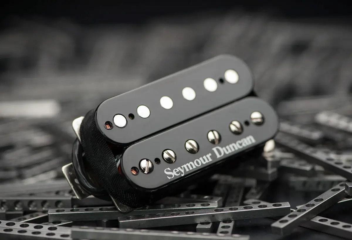Seymour Duncan Duncan Distortion Bridge Humbucker Pickup Black | High-Output Ceramic Magnet for Rock & Metal - view 2