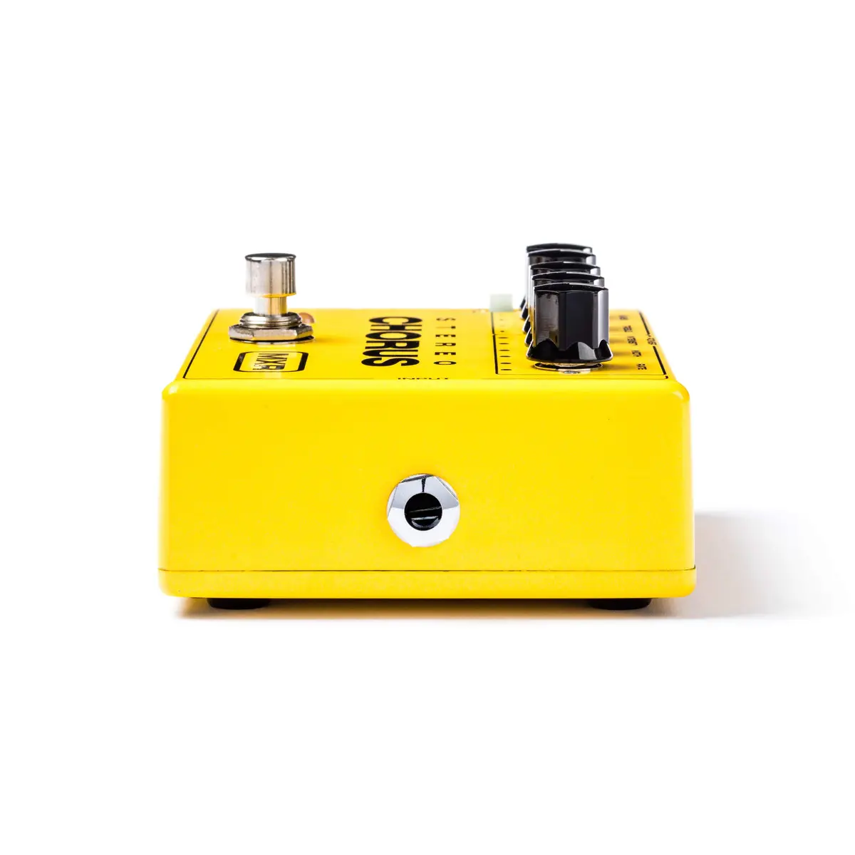 MXR Stereo Chorus Guitar Effect Pedal | Analog Modulation for Wide Tonal Spread - view 2