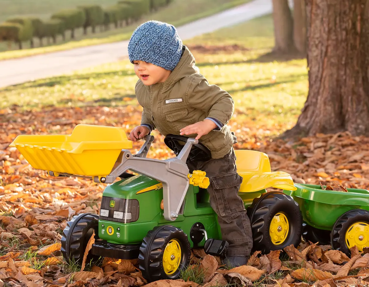ROLLY TOYS John Deere Pedal Tractor with Working Front Loader and Detachable Trailer | Youth Ages 3+ - view 4