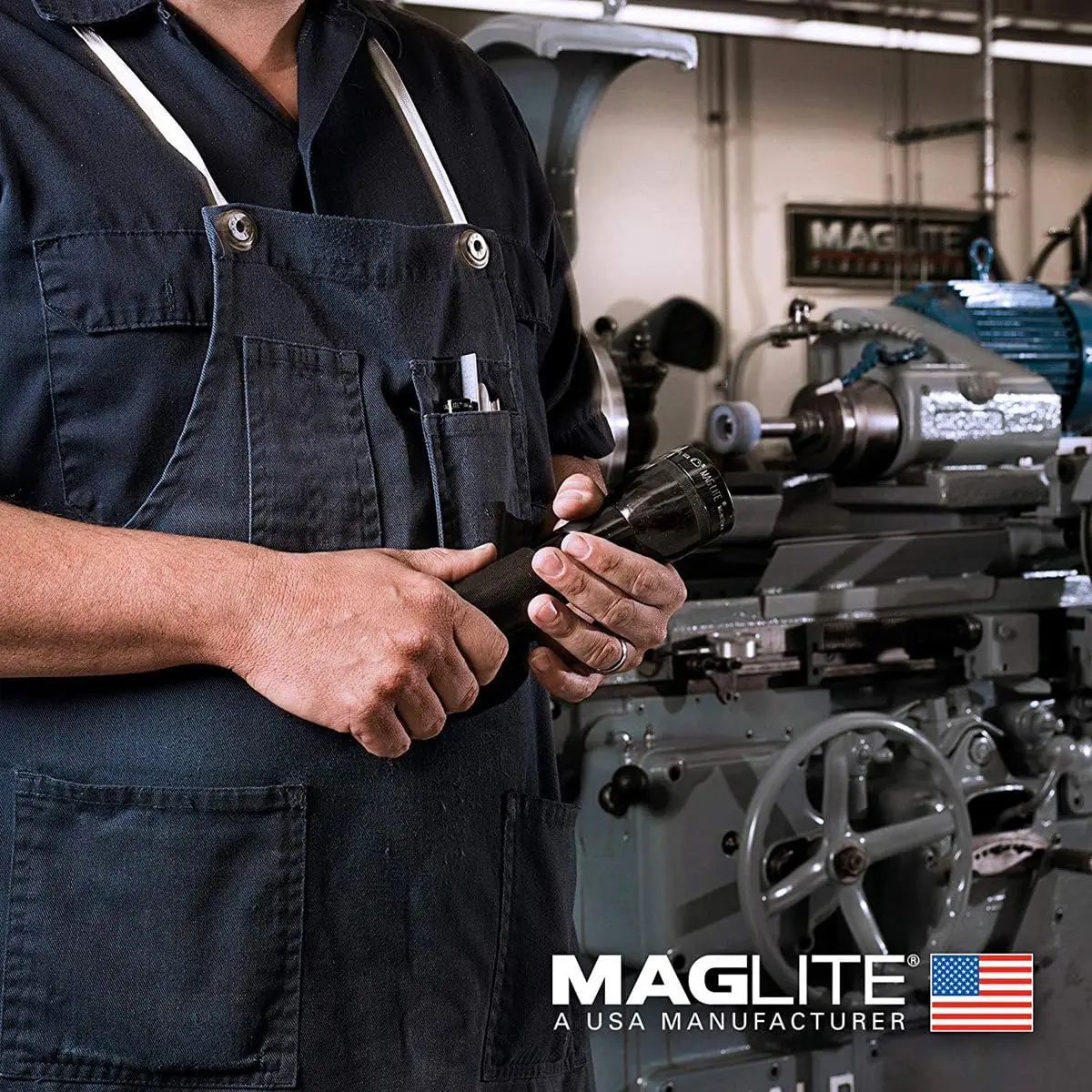 Maglite Heavy-Duty Incandescent 5-Cell D Flashlight, Black | 151 Lumens, 44cm (17.32") Length - view 5