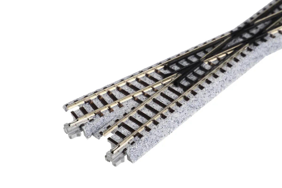 Kato N Scale 186mm 7-5/16 15-Degree Right-Hand Crossing | True to Life Detail, Expert Design - view 2
