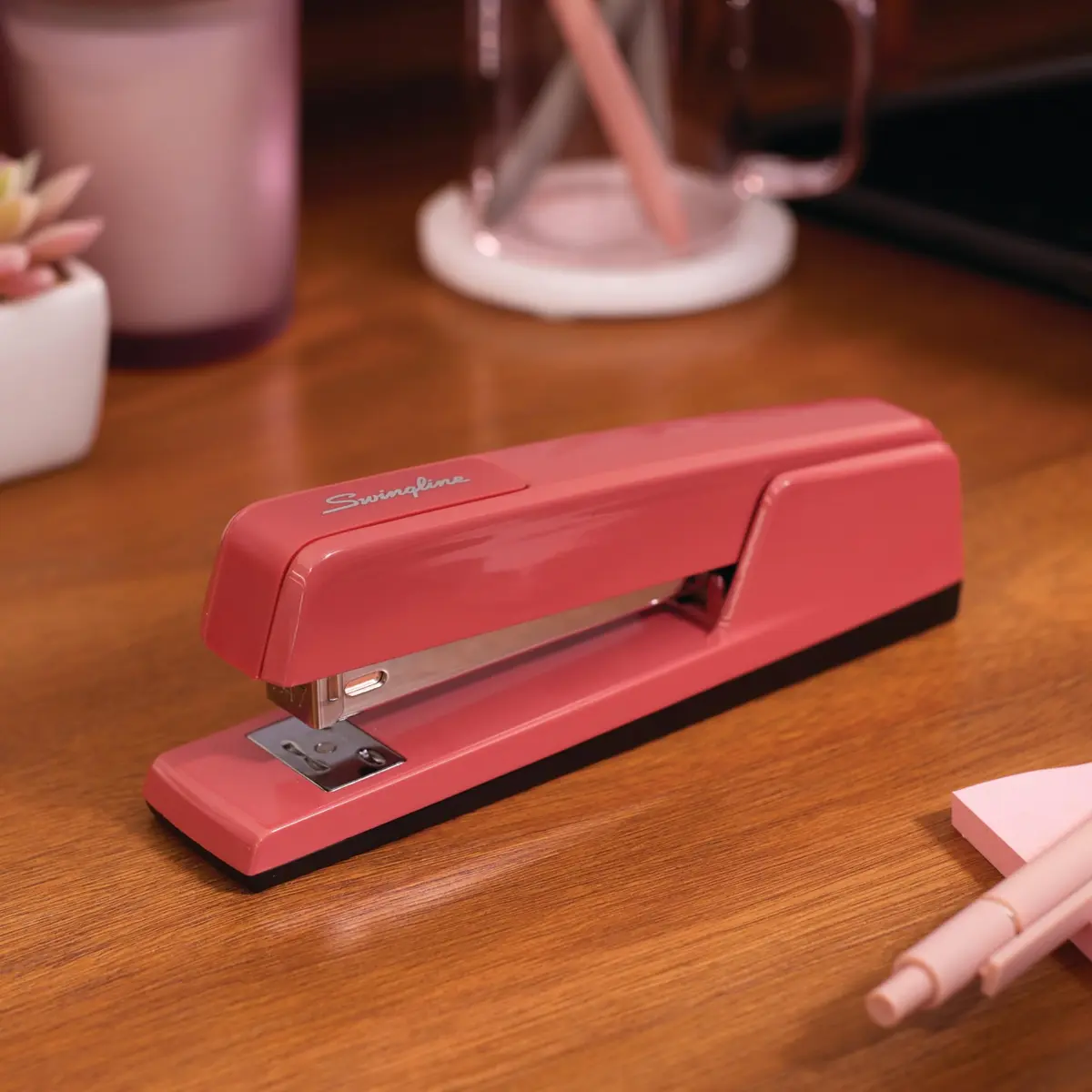 Swingline Stapler 30 Sheet Capacity | Jam-Free Metal Desktop Stapler in Rose Clay - view 6