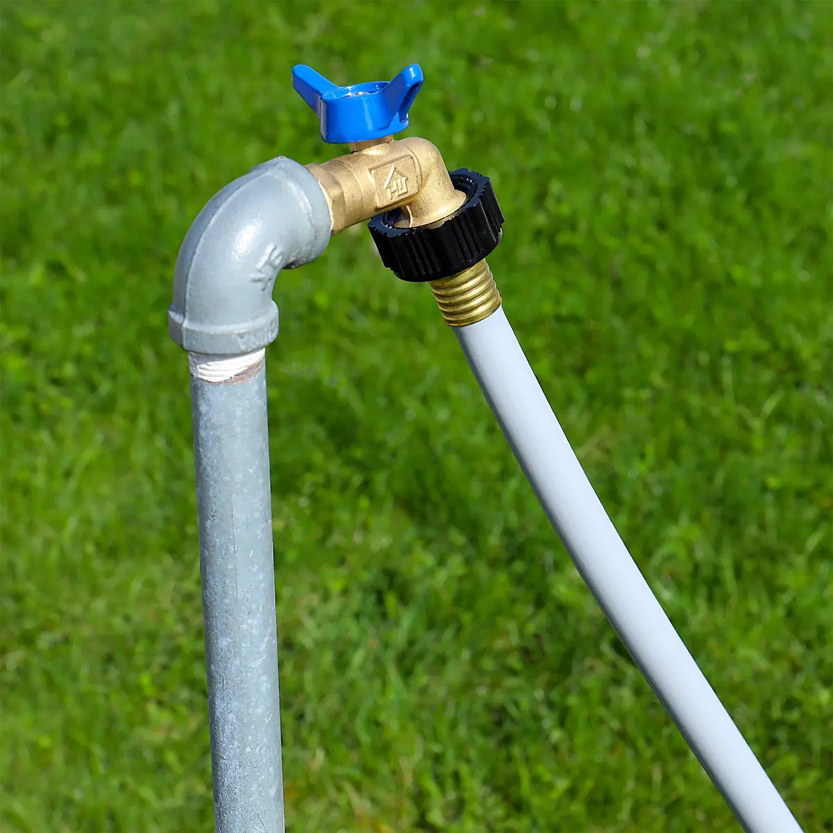 Valterra Flushing Hose for RVs 1/2" x 25' Gray | Durable Gray Water Drainage Hose - view 7