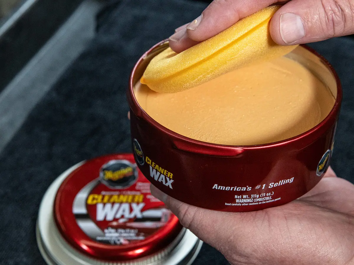 Meguiar's Cleaner Wax 11 Oz | High-Gloss Finish, Cleans & Protects on All Clear Coats - view 3