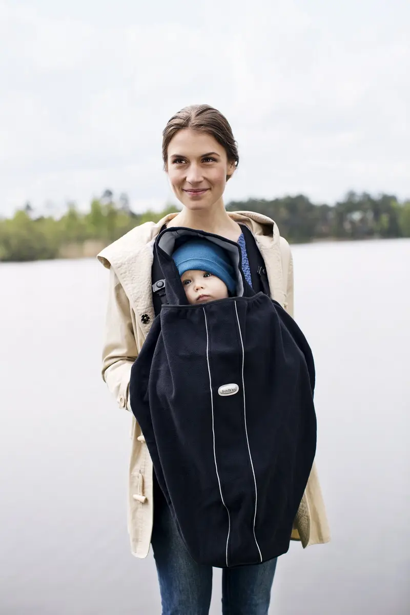 BabyBjörn Cover for Baby Carrier - Black | Water-Repellant Fleece for Cold & Wet Weather - view 3