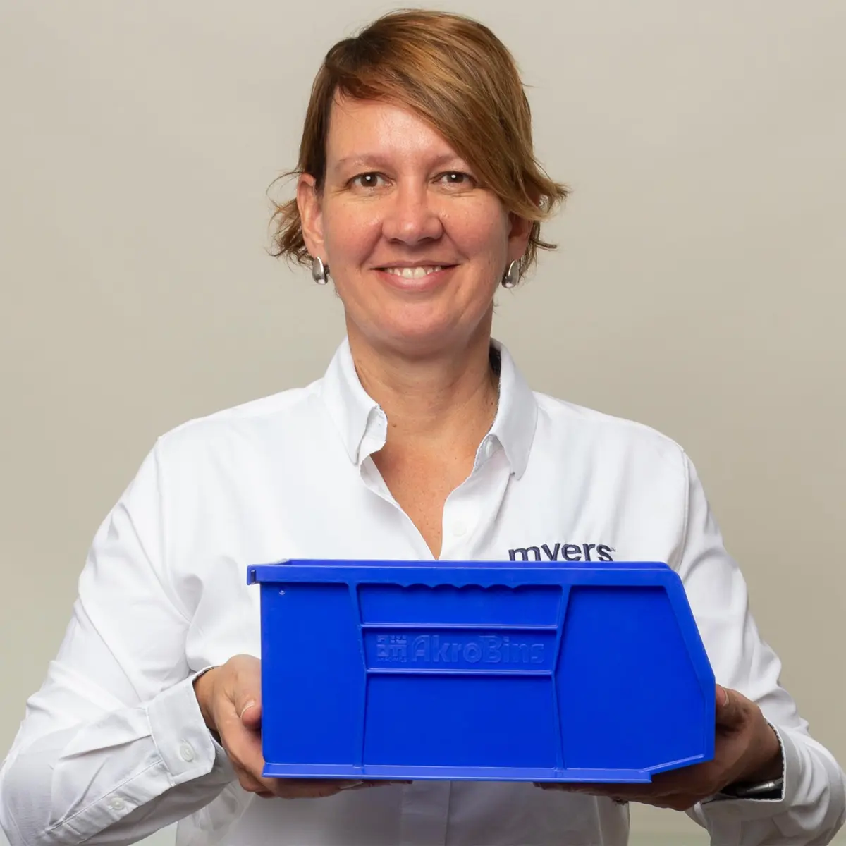 Akro-Mils 30230 AkroBins Plastic Storage Bins 11"x5"x5" Red | Heavy-Duty Stackable Organizer (70-120c) - view 2