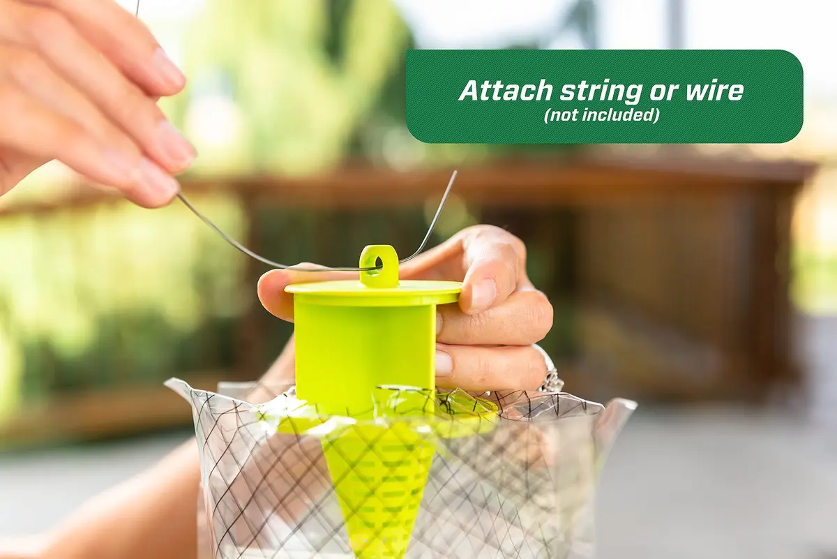 RESCUE! Big Bag Disposable Fly Trap 1 Pack | Catches 40,000 Flies Outdoors - view 4