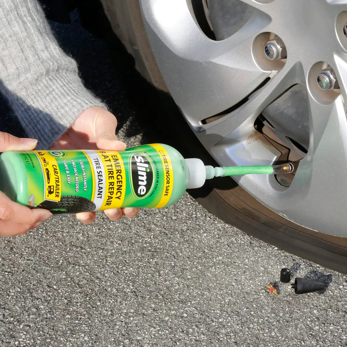 Slime 10011 Flat Tire Puncture Repair Sealant 473ml (16 oz) | Seals Punctures Up to 6mm - view 3