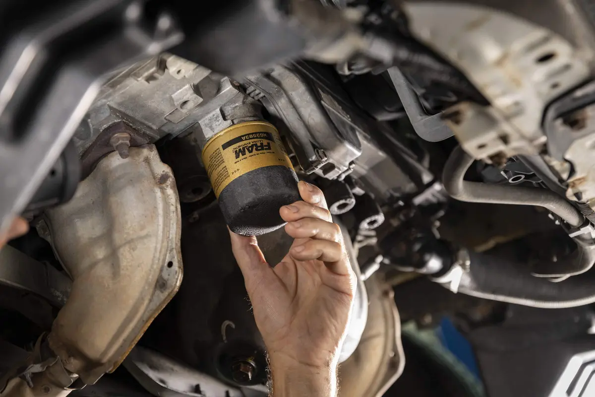 Fram Synthetic XG4967P Engine Oil Filter 3.01 in (7.65 cm) | 20,000 Mile Synthetic Oil Protection - view 4