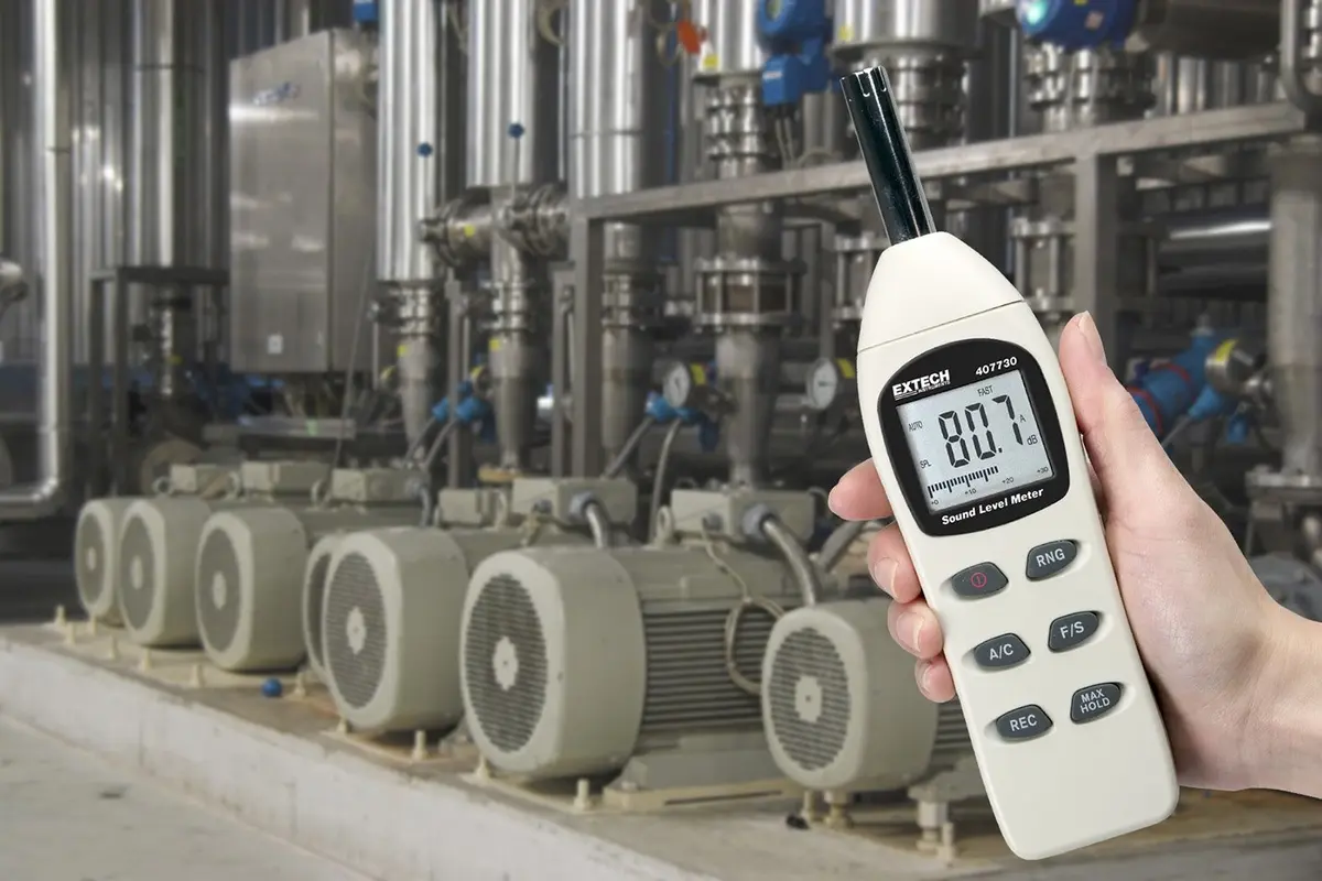 Extech Digital Sound Level Meter 40-130dB | Accurate Noise Measurement for Industrial & Workplace Use - view 4