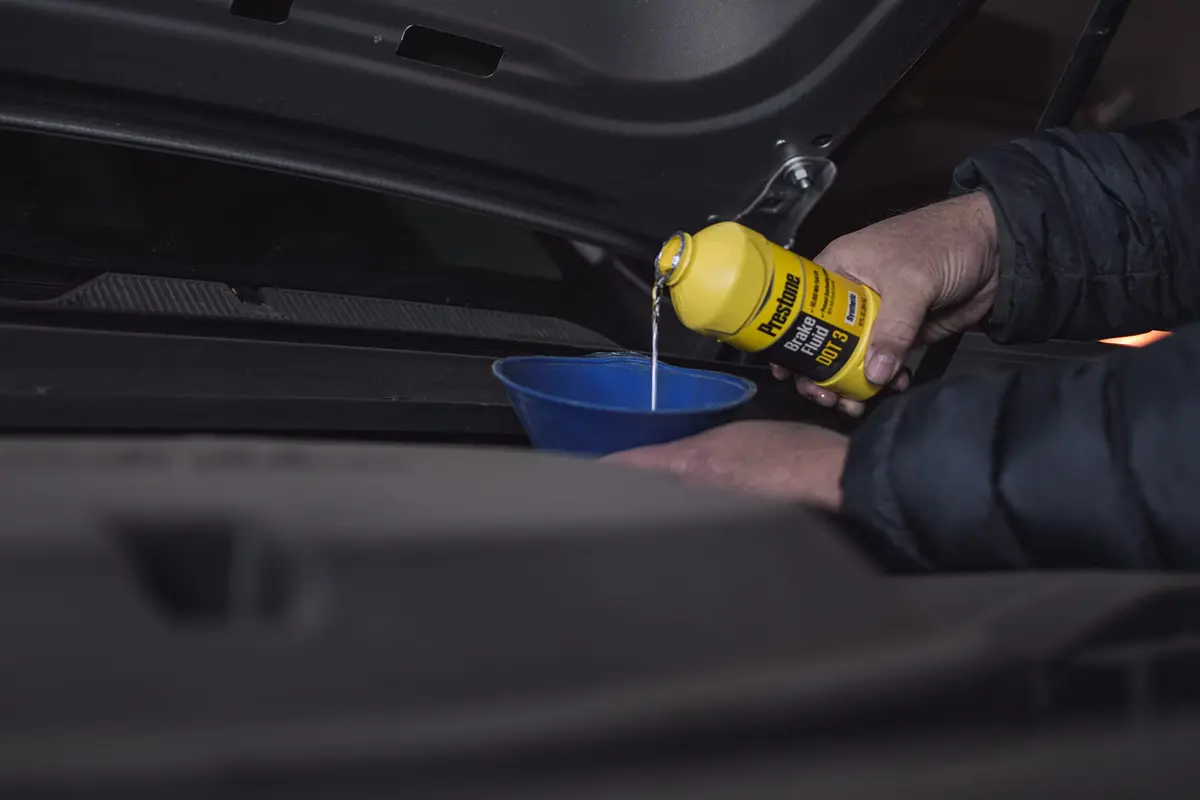 Prestone DOT 3 Synthetic Brake Fluid 12 oz. | High Boiling Point, 50,000 Mile Life, Water Absorption Resistance - view 7