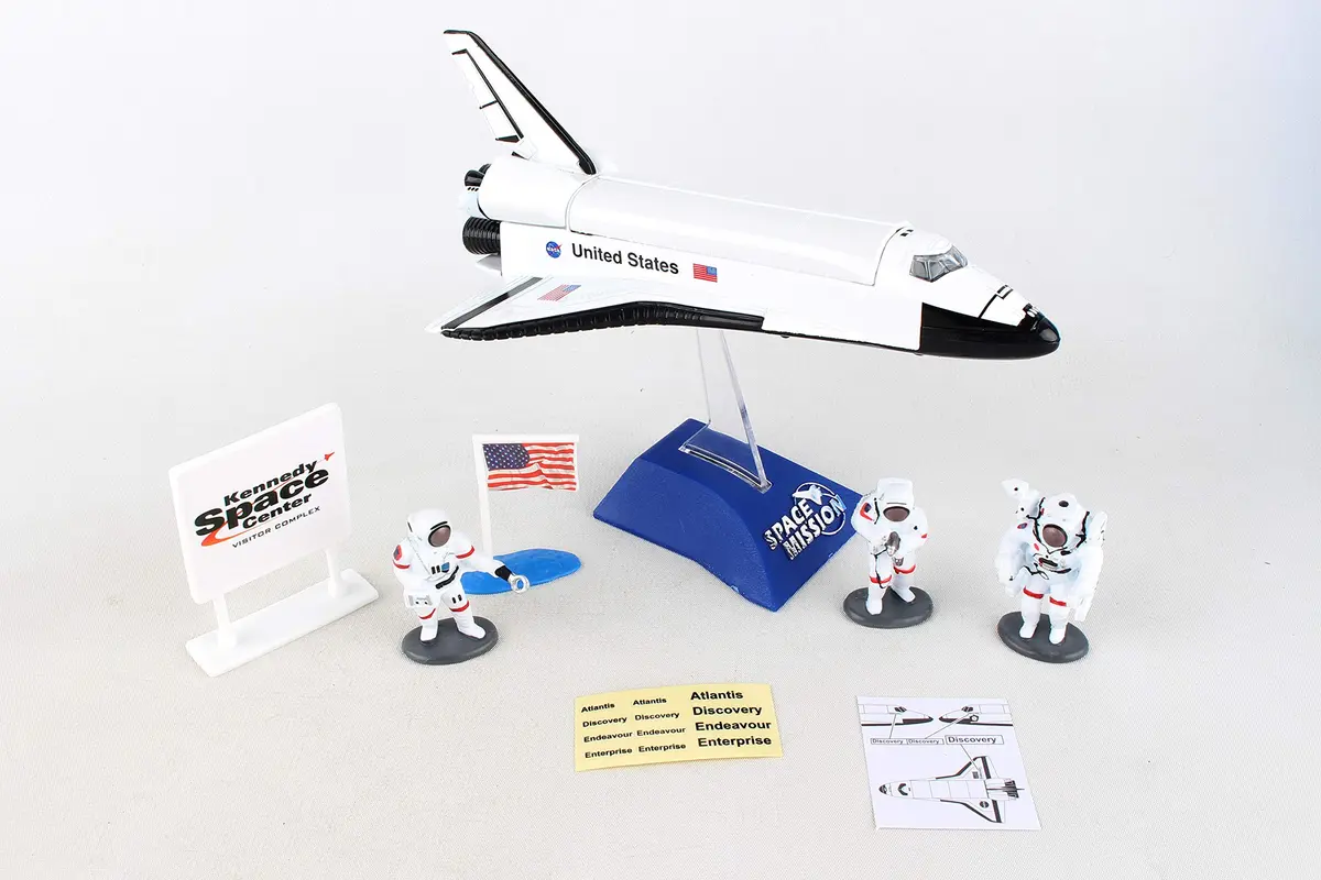 Daron Space Adventure Space Shuttle Orbiter | Realistic NASA Model Kit for Kids 7 pcs (Medium, White) - view 2