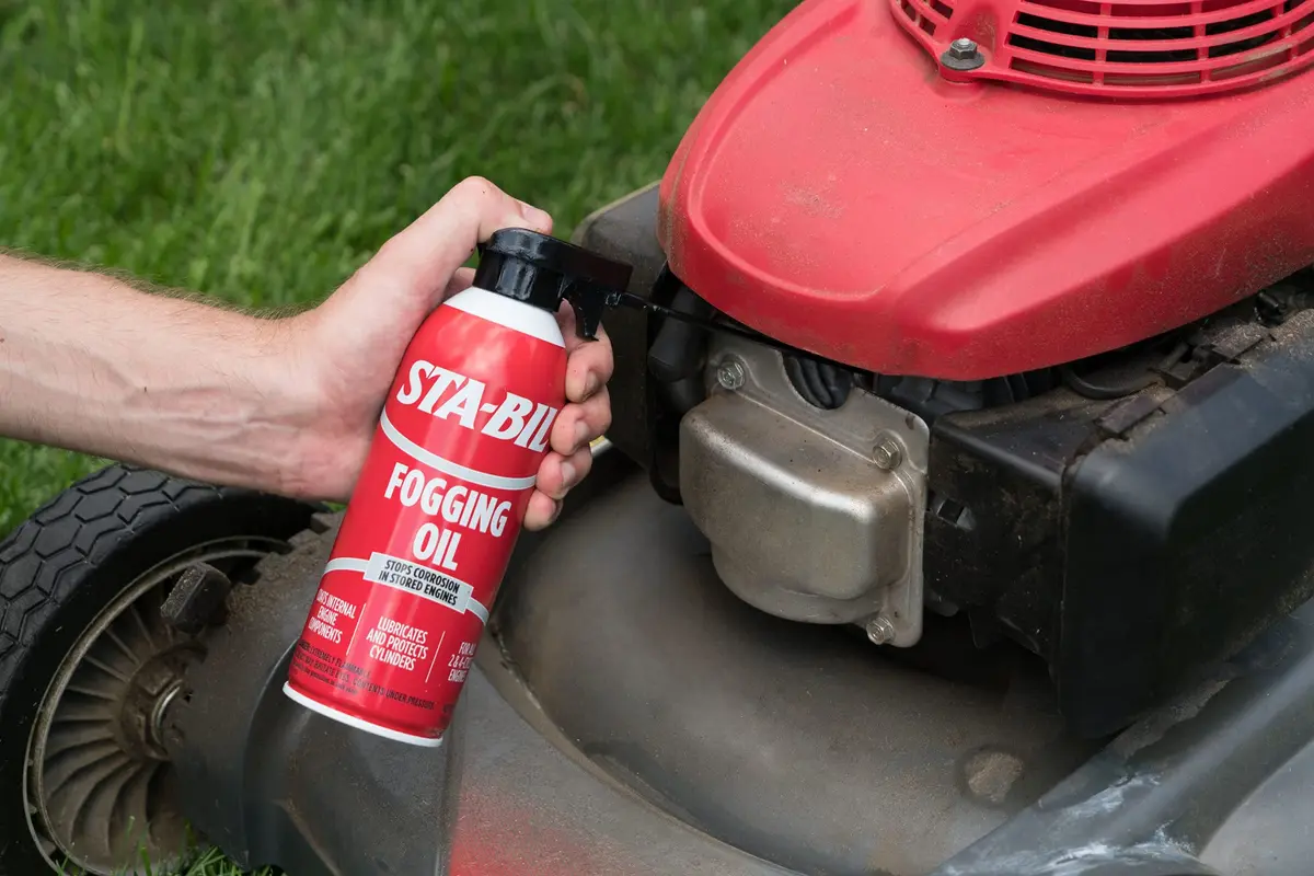STA-BIL Fogging Oil Aerosol 355ml (12 oz) | Protects Engines During Storage - view 6