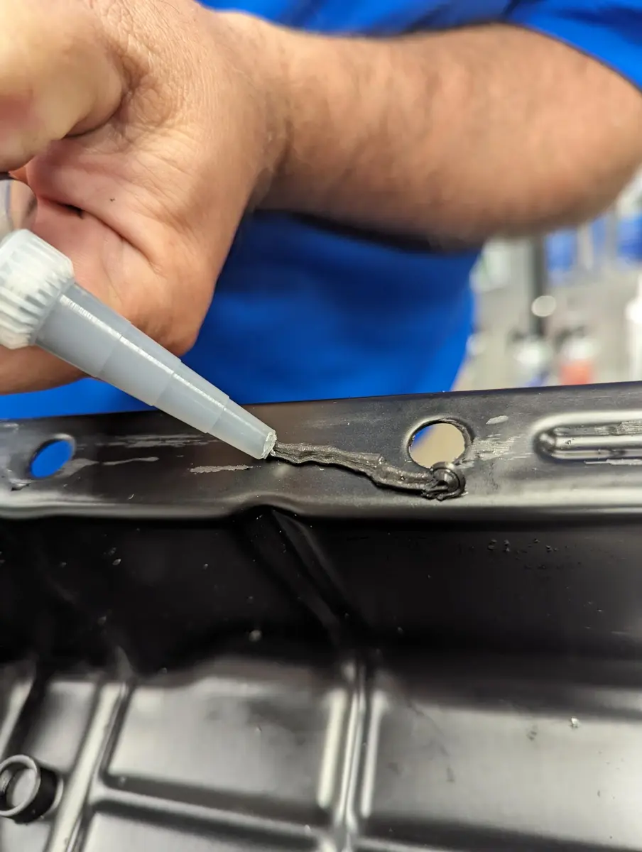 Permatex The Right Stuff Gasket Maker 5 oz | Leakproof, High Temp, Oil-Resistant Sealant - view 3