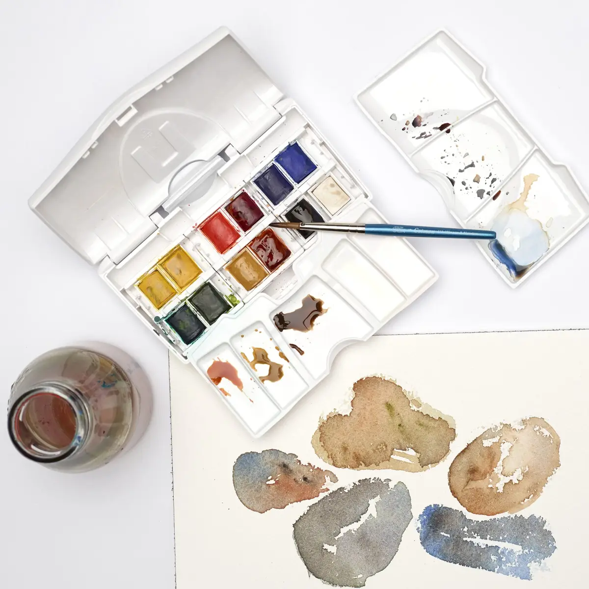 Winsor & Newton Cotman Watercolor Paint Set, Palette Pocket Set, 12 Half Pans with Brush | Artist Grade Watercolors - view 3