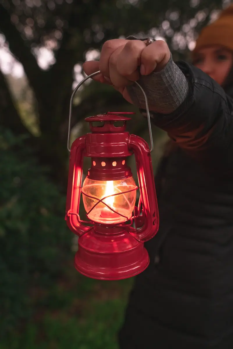 Stansport 8" Hurricane Lantern Red | Classic Metal Fuel Lamp for Camping & Outdoors - view 4