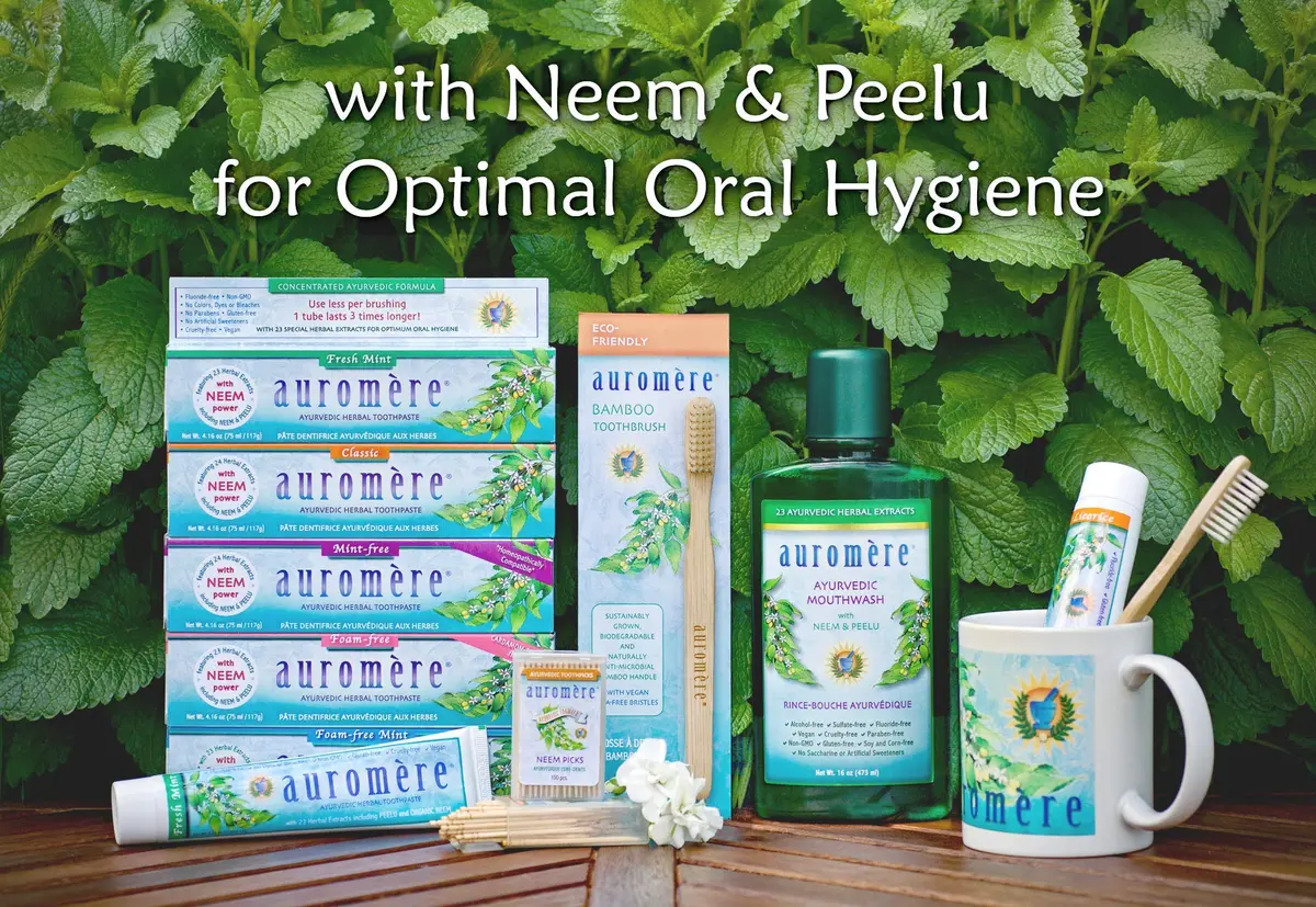 Auromere Ayurvedic Herbal Neem & Clove Toothpaste Cardamom-Fennel 117.93g (4.16 oz) | Fluoride-Free Oral Care - view 3