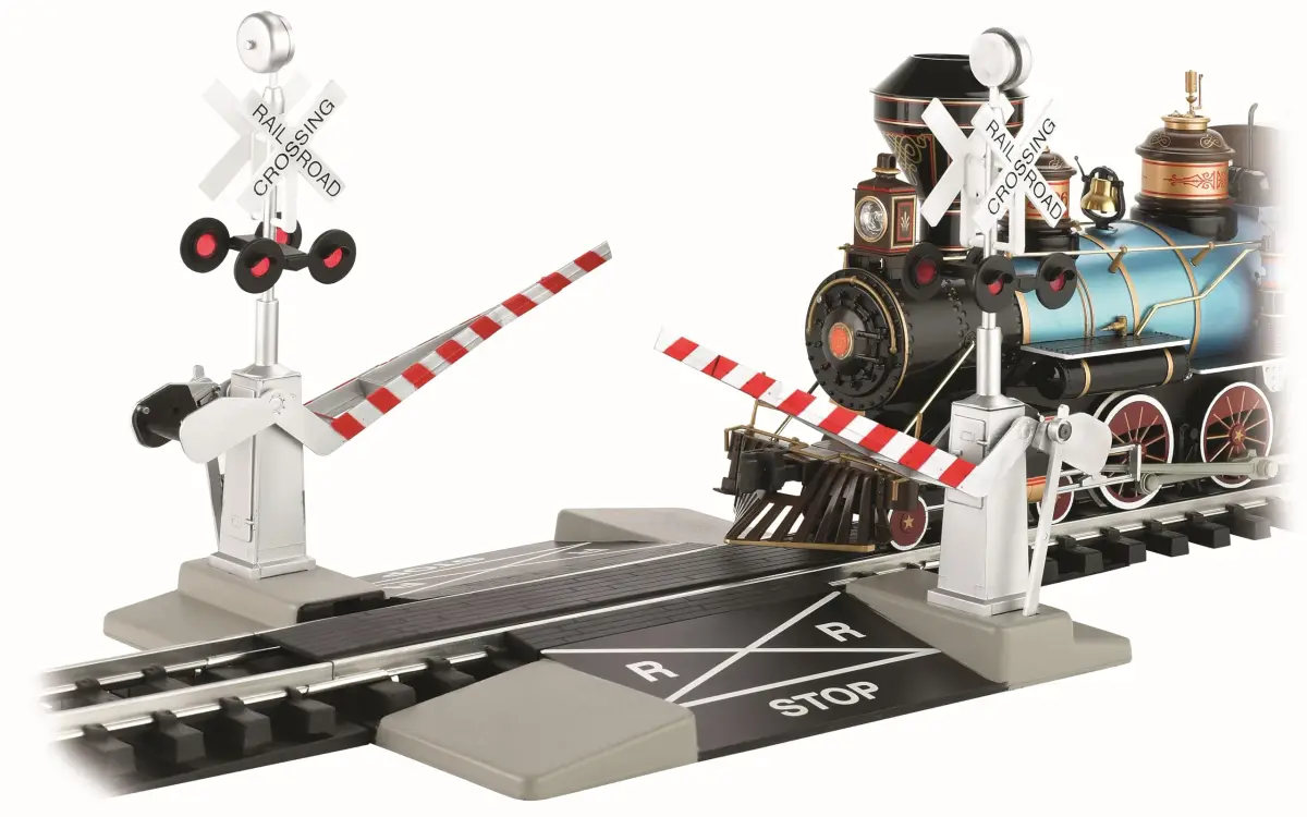 Bachmann Trains Steel Alloy Track with Operating Crossing Gate - G Scale | 1.13 kg (2.55 lb) | Indoor Use Only - view 2
