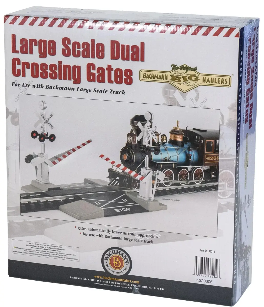 Bachmann Trains Steel Alloy Track with Operating Crossing Gate - G Scale | 1.13 kg (2.55 lb) | Indoor Use Only - view 4