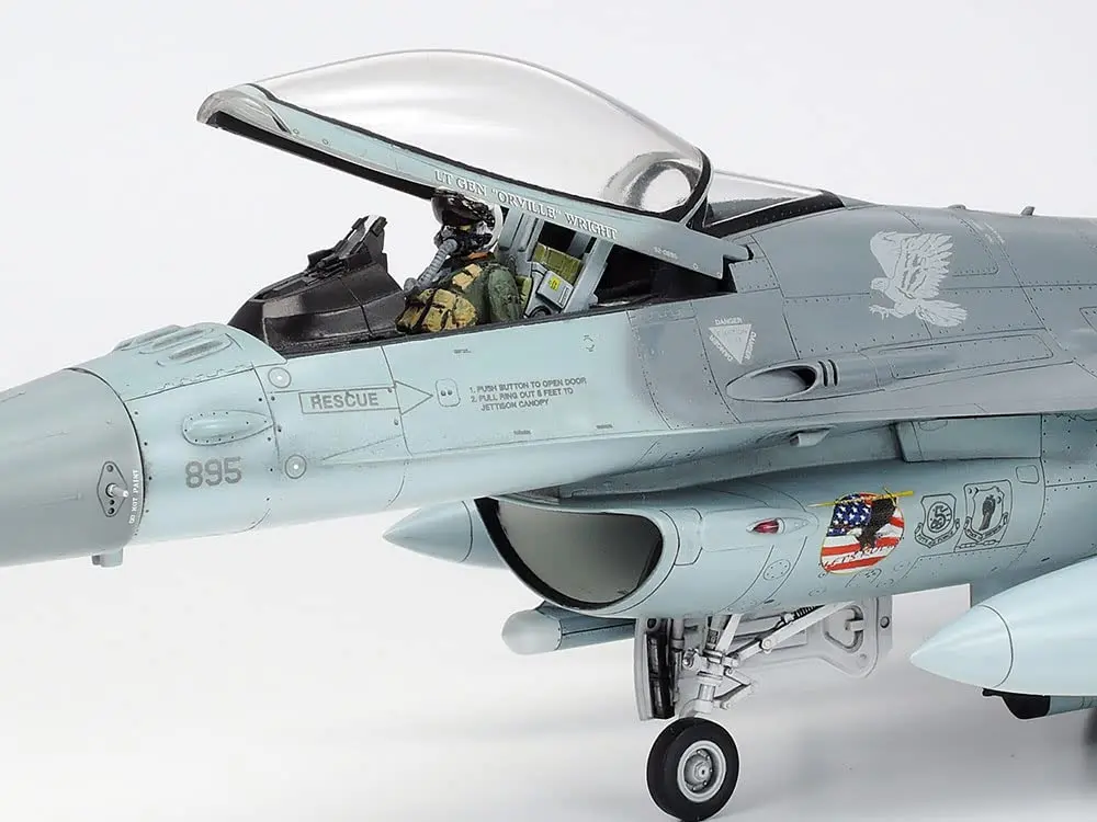 Tamiya 61098 1/48 Lockheed Martin F-16CJ Plastic Model Airplane Kit | Accurate USAF Fighter-Bomber - view 4