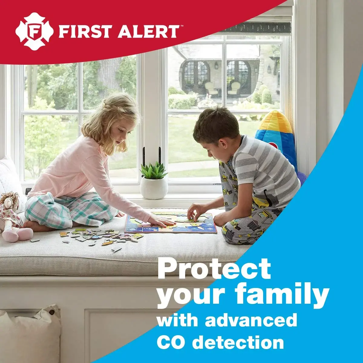 First Alert CO400 Battery Operated Carbon Monoxide Detector | Electrochemical Sensor, 85dB Alarm, 5-Year Life - view 2