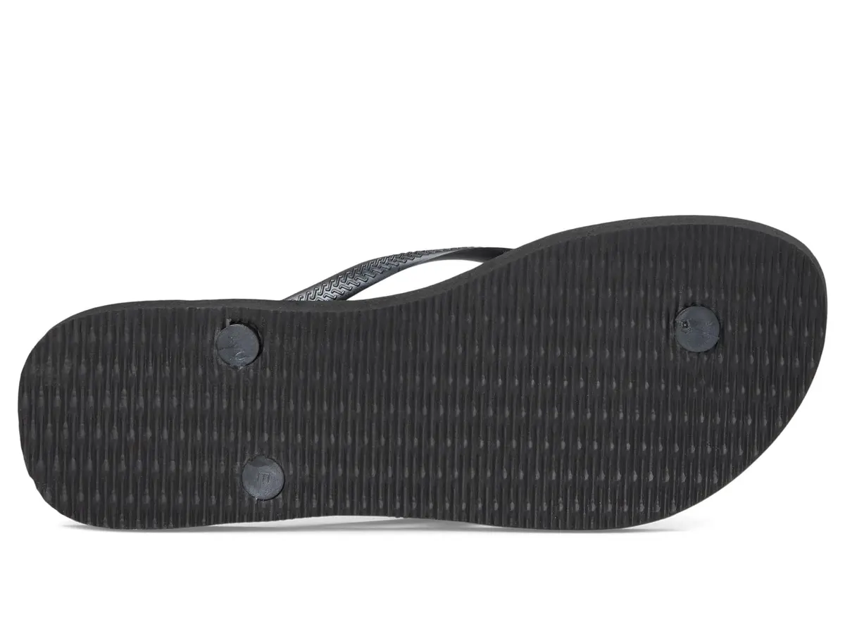 Havaianas Women's Slim Flip Flops Sandals - Black, 7/8 | Cushioned rice pattern sole for summer comfort - view 4