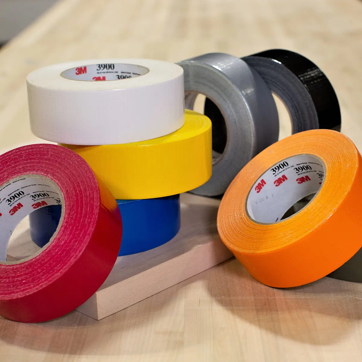 3M Multi-Purpose Duct Tape 3900 | Water Resistant, Olive Color, 48 mm x 54.8 m, Rubber Adhesive - view 6
