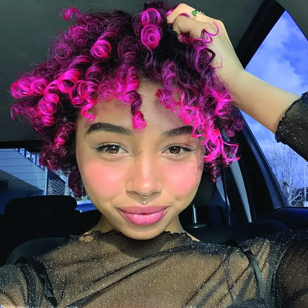 MANIC PANIC Hot Hot Pink Amplified Semi-Permanent Hair Dye 118ml (4 Fl Oz) | Glows Under Blacklight - view 4