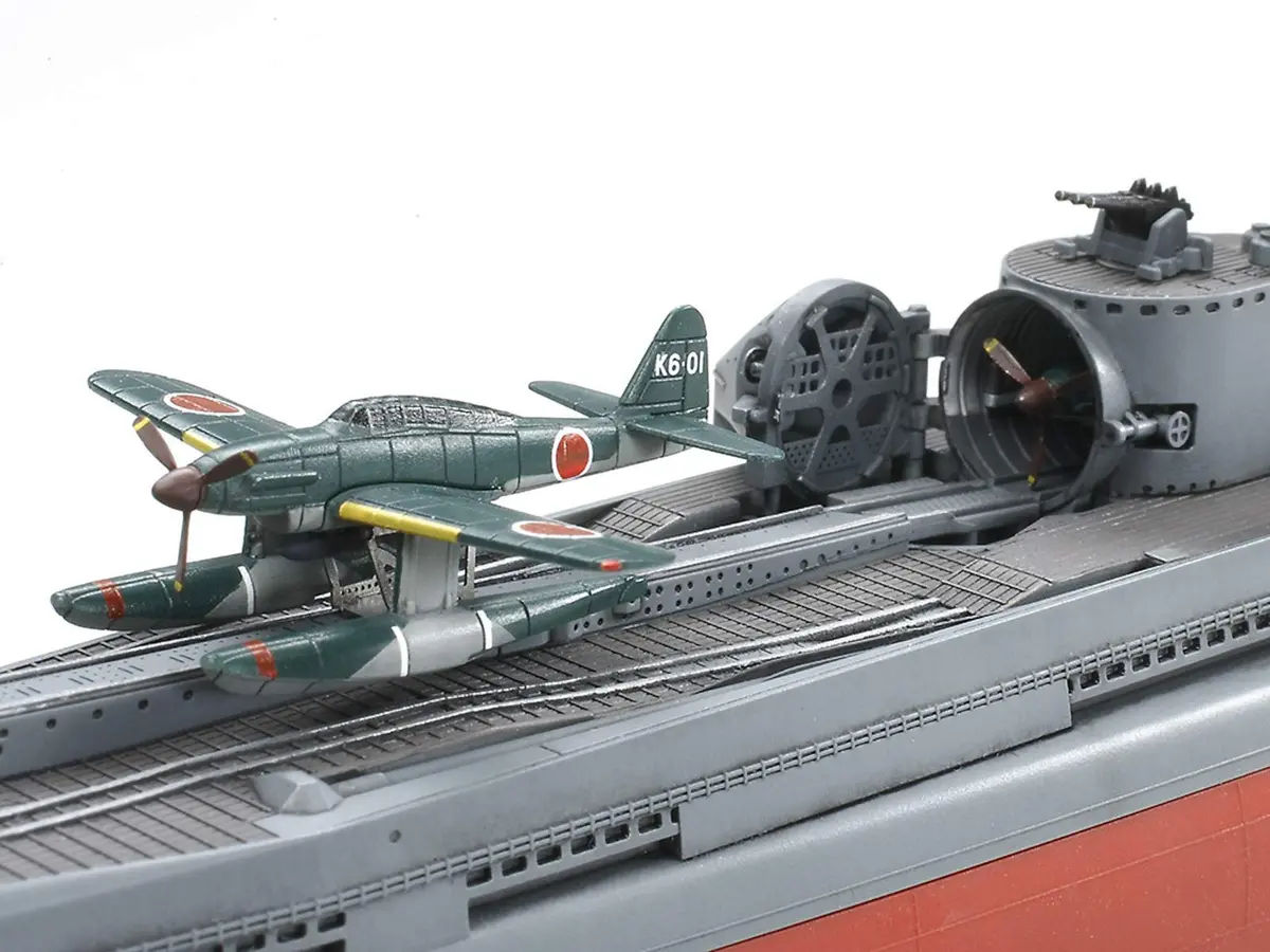 Tamiya Model Kit 1/350 Scale Japanese Navy Submarine I-400 | WWII Watercraft Hobby - view 2