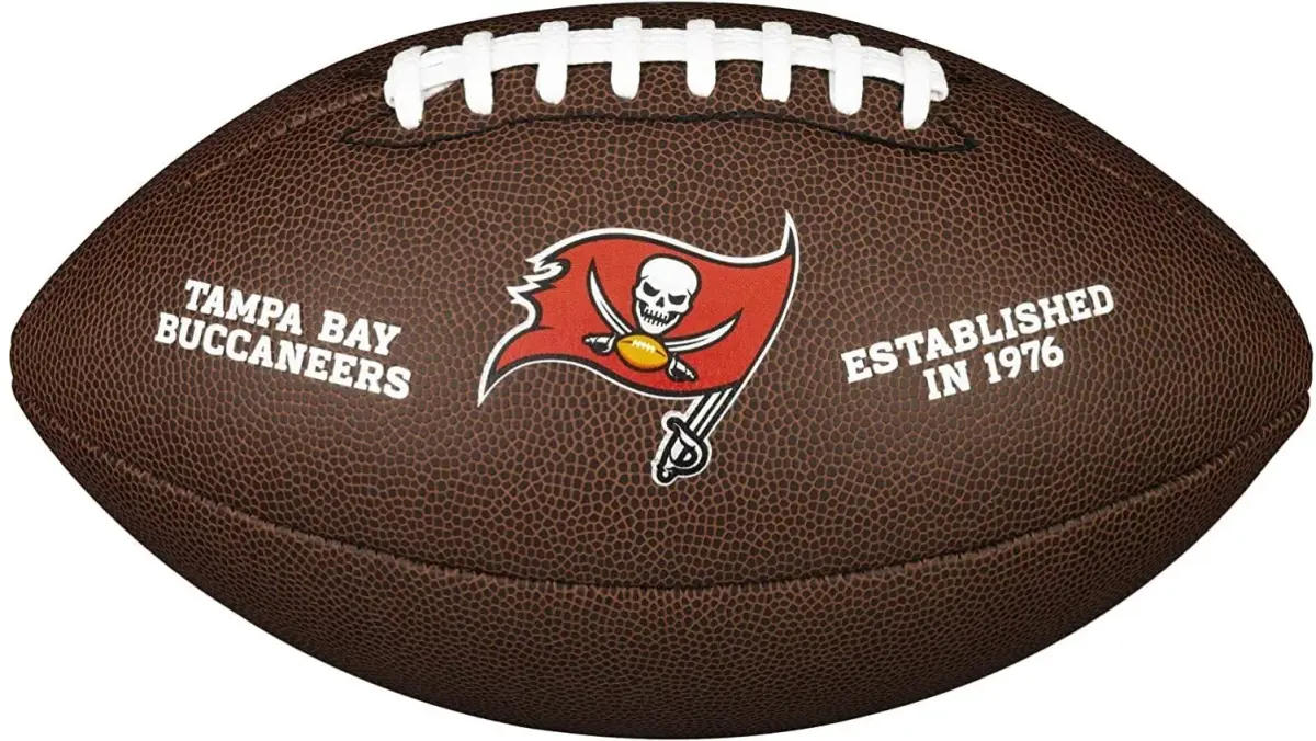 Wilson NFL Tampa Bay Buccaneers Official Composite Leather Football | 0.4 kg (0.88 lb) - main product image
