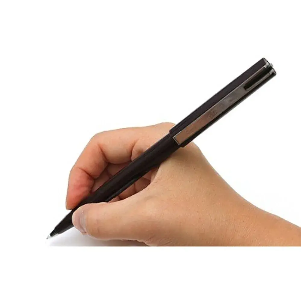Pentel Pulaman MJ20 Disposable Fountain Pen with Plastic Nib, Black Ink, 1 Count (14.2cm) - view 3