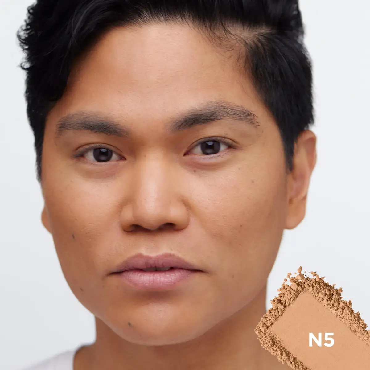L'Oreal Paris True Match Super Blendable N5 Medium Oil-Free Powder Foundation | For Natural Finish - view 3