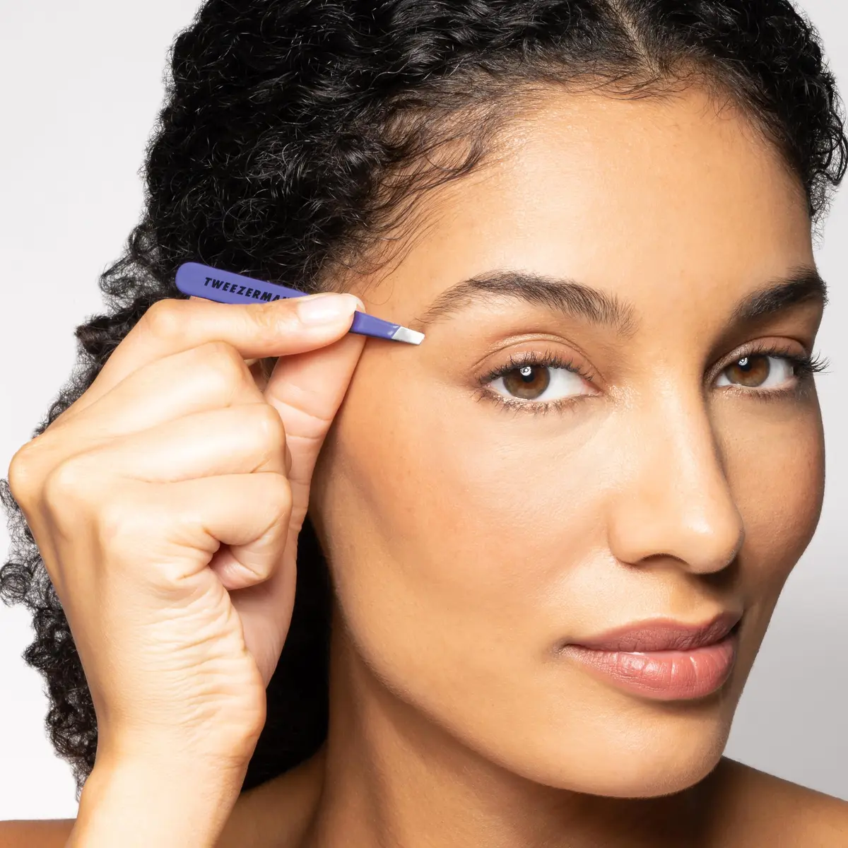 Tweezerman Mini Slant Tweezer Blooming Lilac | Precision Eyebrow Shaping Tool - view 3