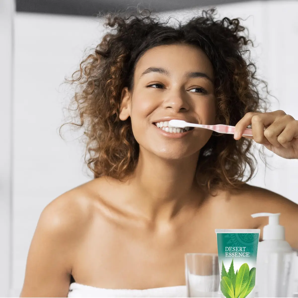 Desert Essence Tea Tree Oil and Neem Toothpaste, Wintergreen, 3 Pack | Fluoride-Free, Vegan, Fresh Breath (6.25 Oz x 3) - view 3