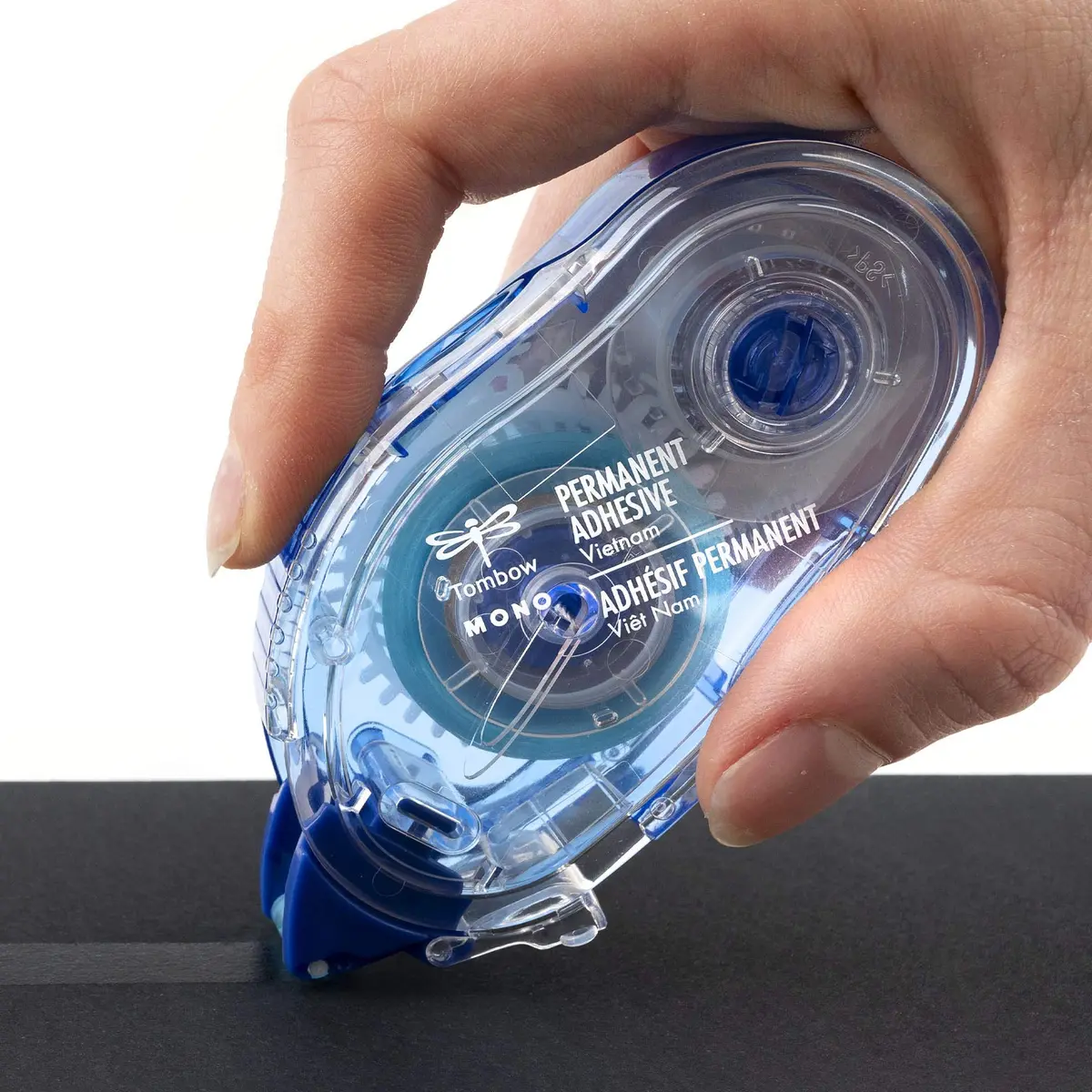 Tombow Mono Permanent Adhesive Applicator 1 Pack | Strong, Instant Bond for Paper & Photos - view 3