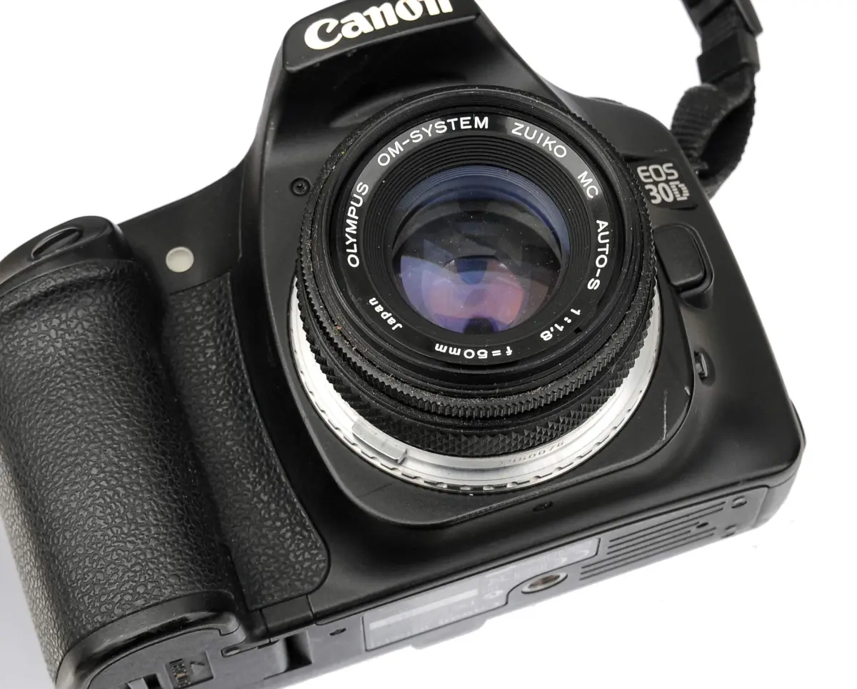 Fotasy Olympus OM Lens to Canon EF/EF-S Adapter | Infinity Focus, Manual Exposure, Copper Build - view 4