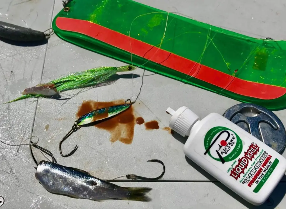 Pautzke Bait Liquid Krill 2-Ounce | All-Natural Fish Attractant for Fresh & Saltwater - view 4