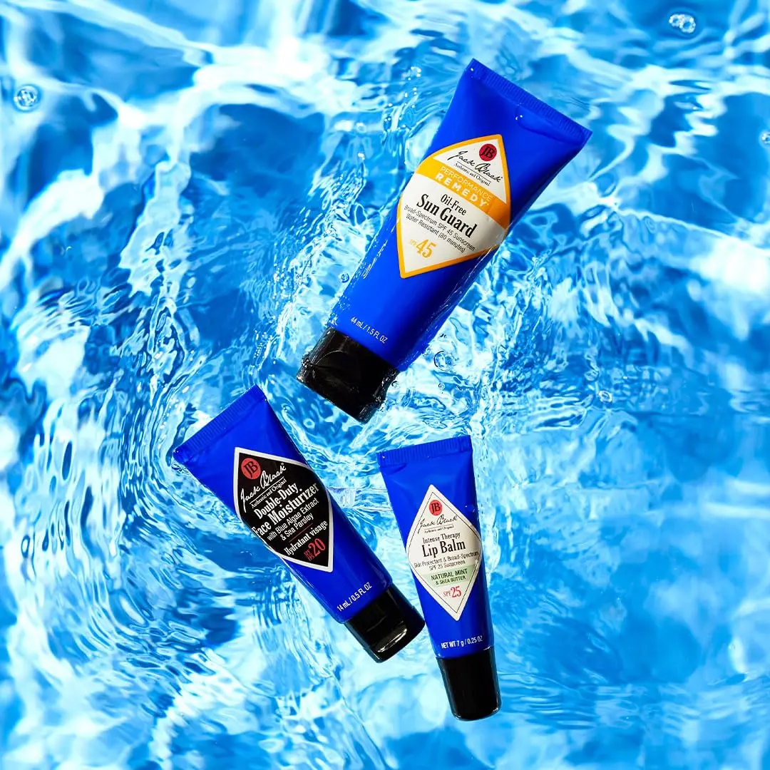 Jack Black Double Duty Face Moisturizer SPF 20 with Blue Algae Extract & Sea Parsley 44ml (1.5 fl oz) | Broad-Spectrum Sun Protection - view 6