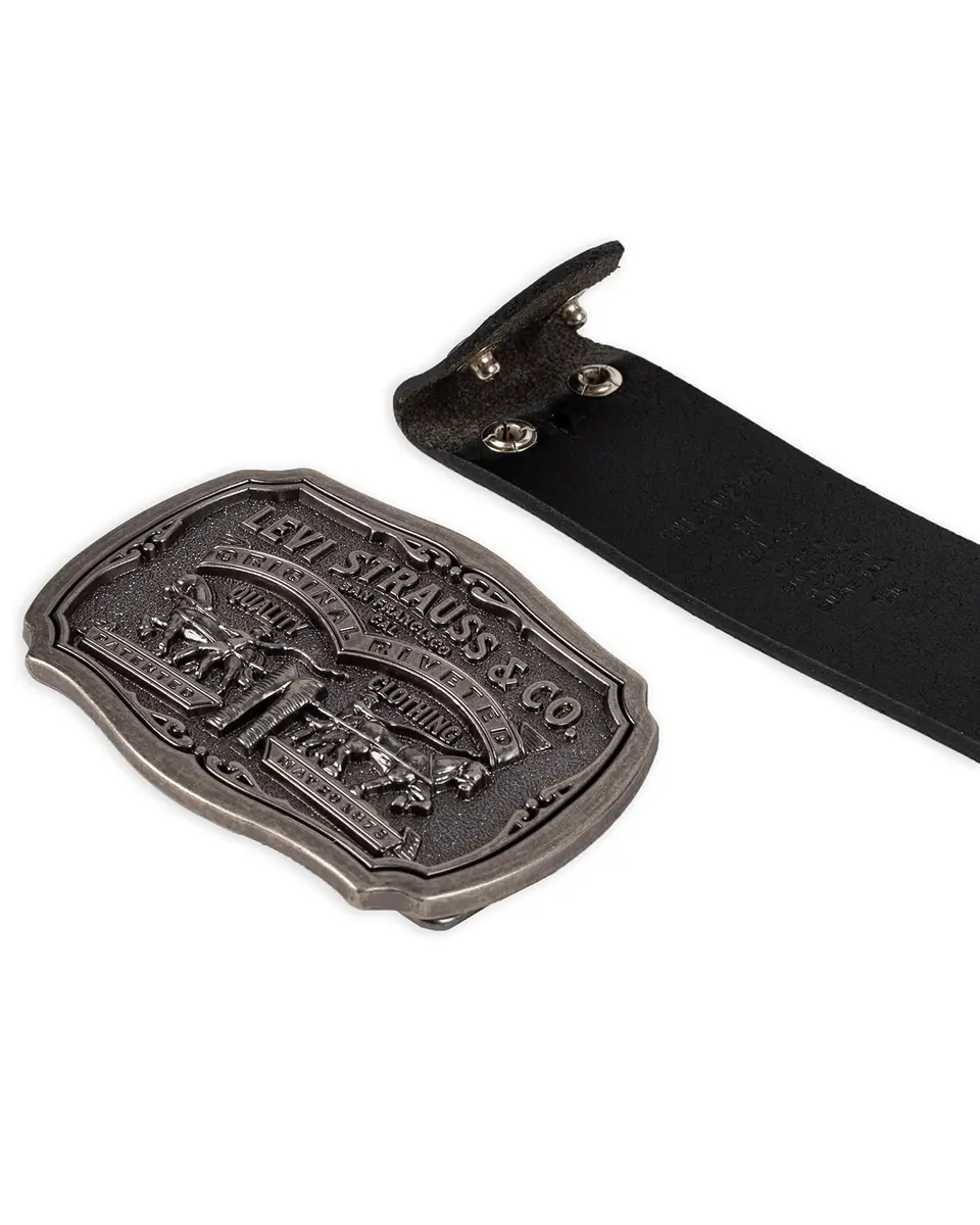 Levi's Men's Leather Belt With Removable Plaque Buckle, Black, 1.5 inches (3.81 cm) | Classic Casual Wear - view 5